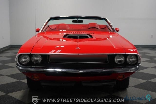 1970' Dodge Challenger photo #5