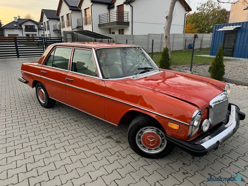 1976' Mercedes-Benz 280E W114 photo #1