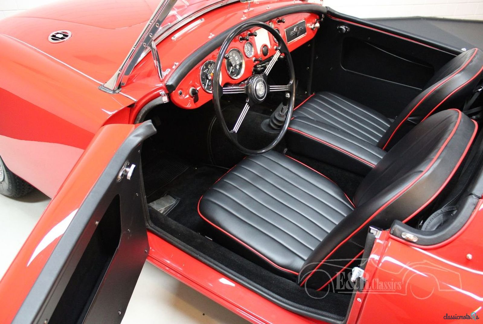 1955' MG MGA photo #5