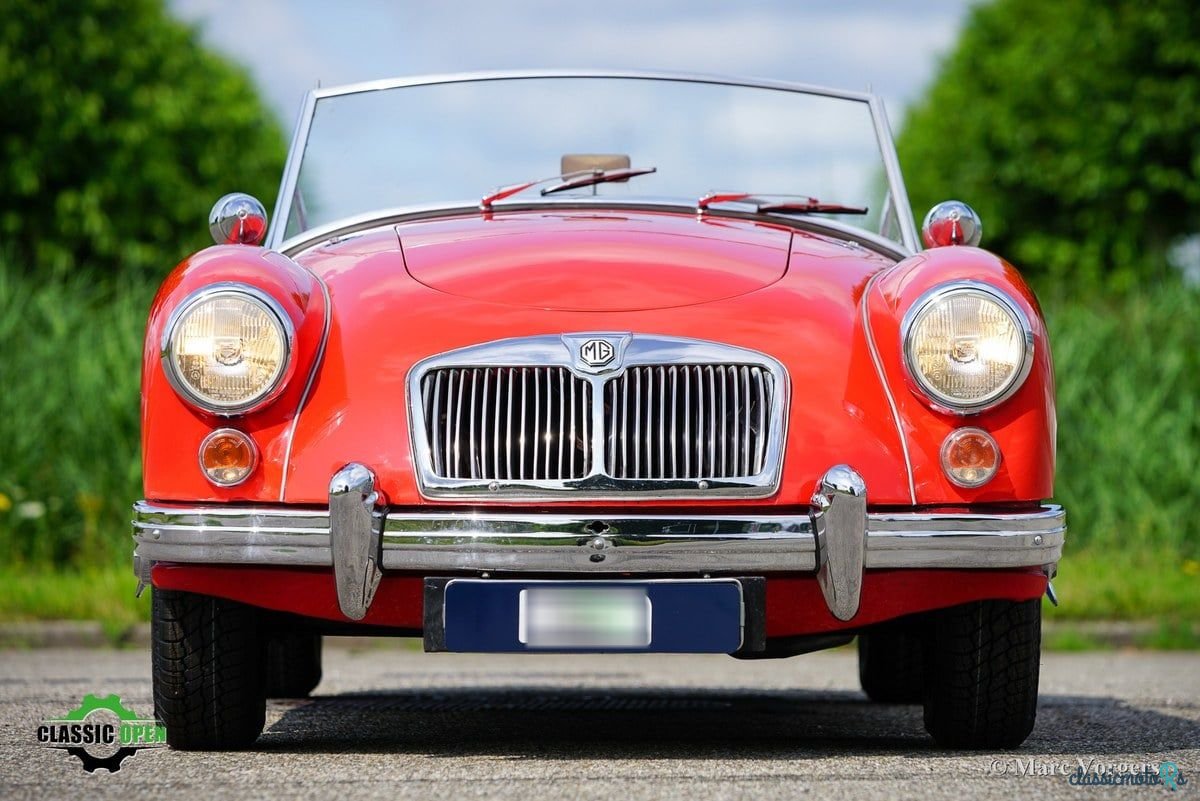 1960' MG MGA photo #2