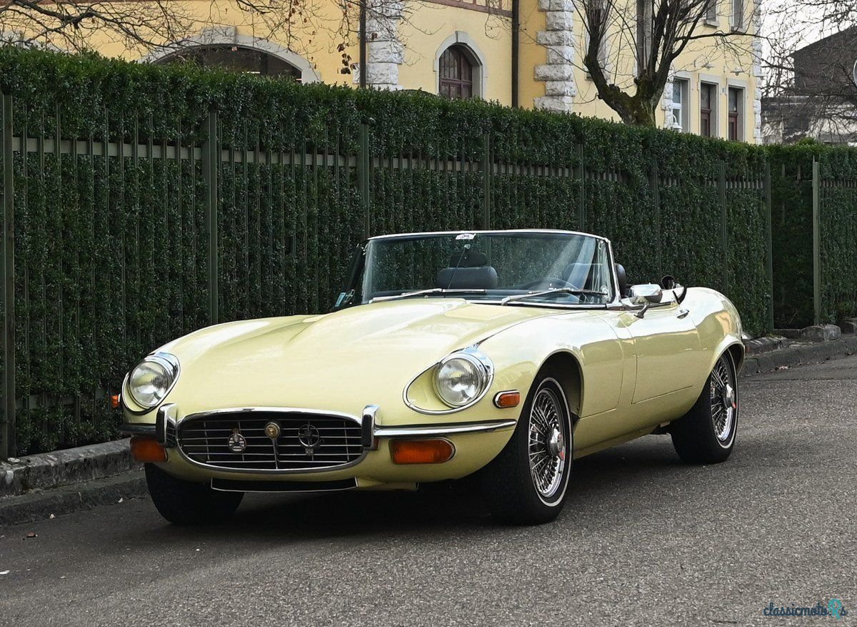 1973' Jaguar E-Type photo #1