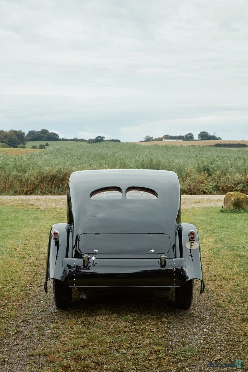1930' Bugatti Type 46 photo #5