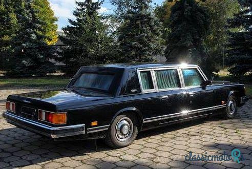 1989' ZIL 41052 photo #2