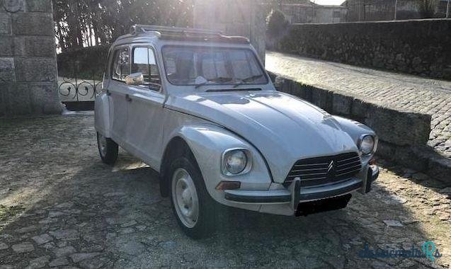 1977' Citroen Dyane photo #1