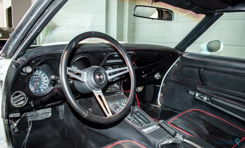 1975' Chevrolet Corvette photo #6
