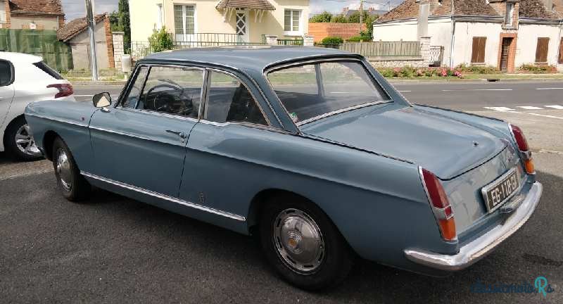 1967' Peugeot 404 Coupé photo #5