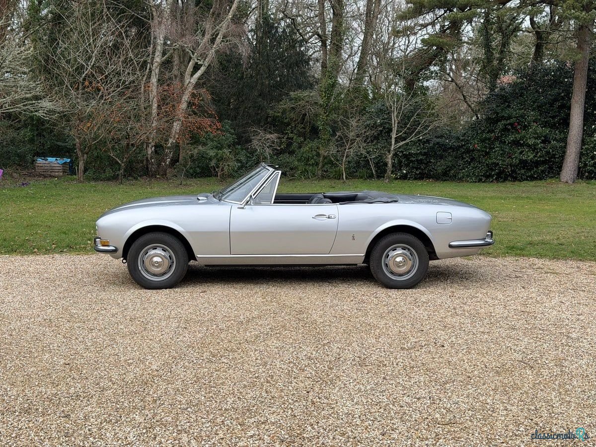 1973' Peugeot 504 photo #3