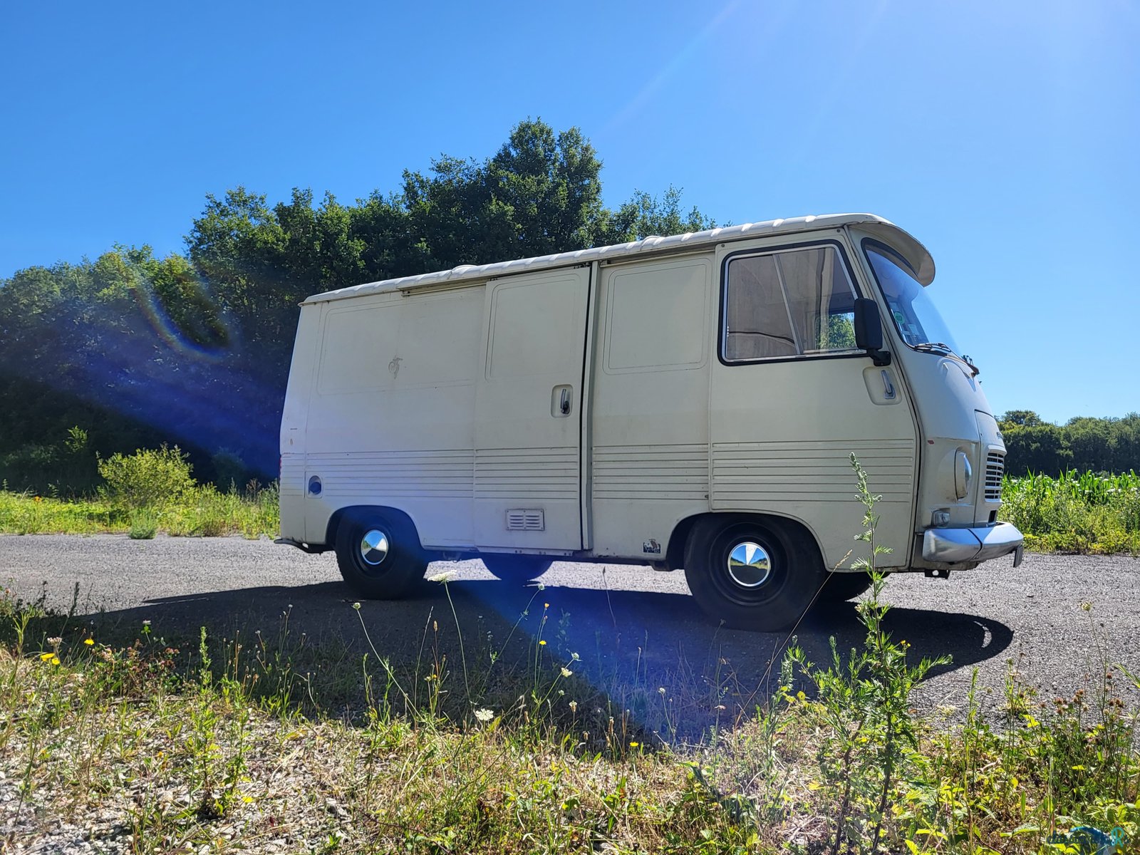 1979' Peugeot J7 photo #2