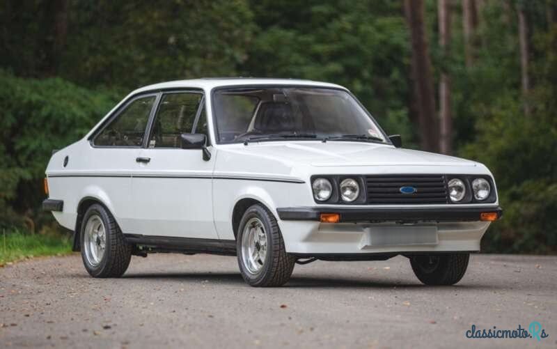 1980' Ford Escort photo #1