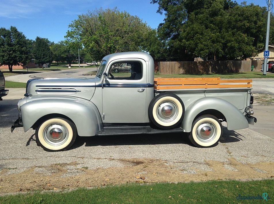 1946' Ford Pickup photo #1