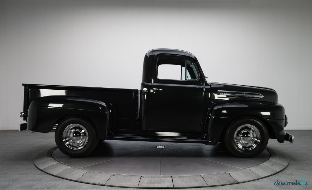 1952' Ford F-100 photo #3