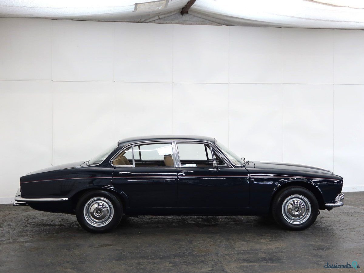 1973' Daimler Sovereign photo #4
