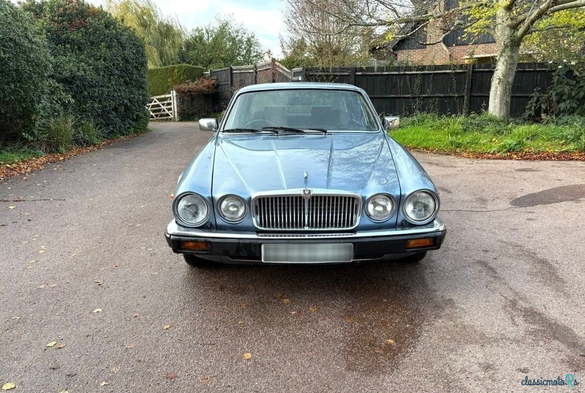 1988' Jaguar Sovereign photo #2
