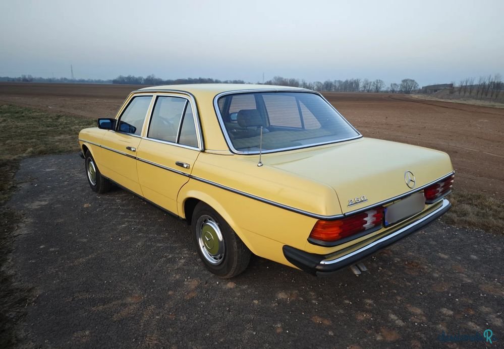 1980' Mercedes-Benz W123 photo #6