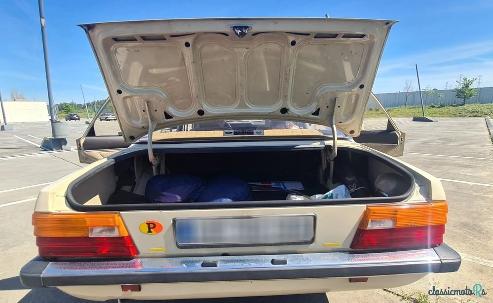 1982' Ford Cortina photo #5