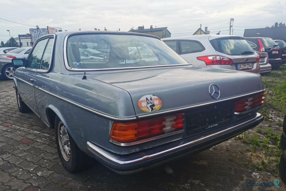 1980' Mercedes-Benz W123 photo #5