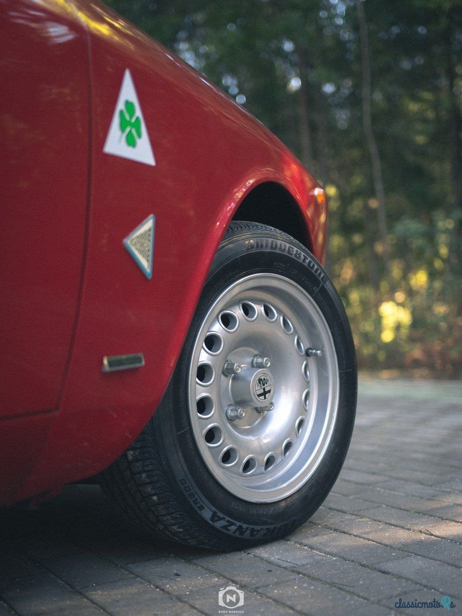1974' Alfa Romeo Gtv 2000 photo #6