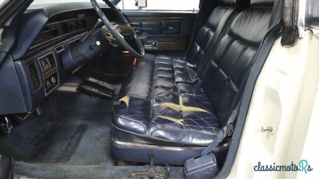 1975' Lincoln Continental photo #3