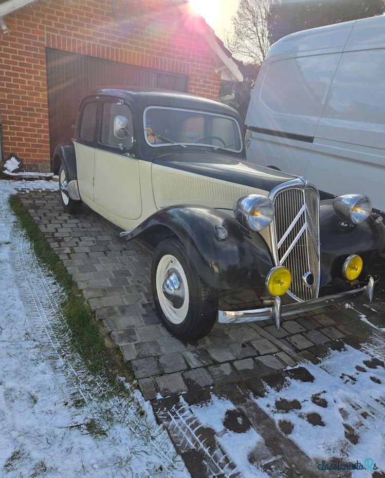 1952' Citroen B11 photo #3