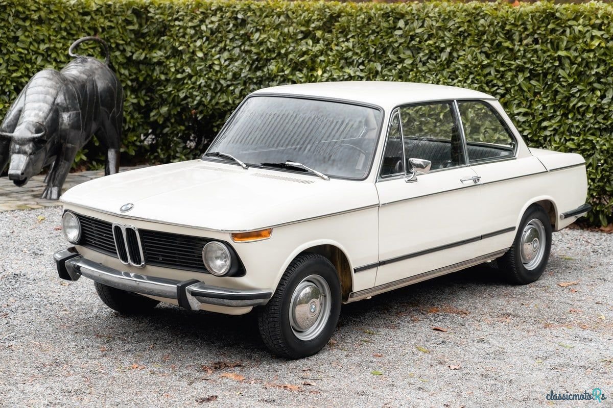 1971' BMW 02 Series photo #2