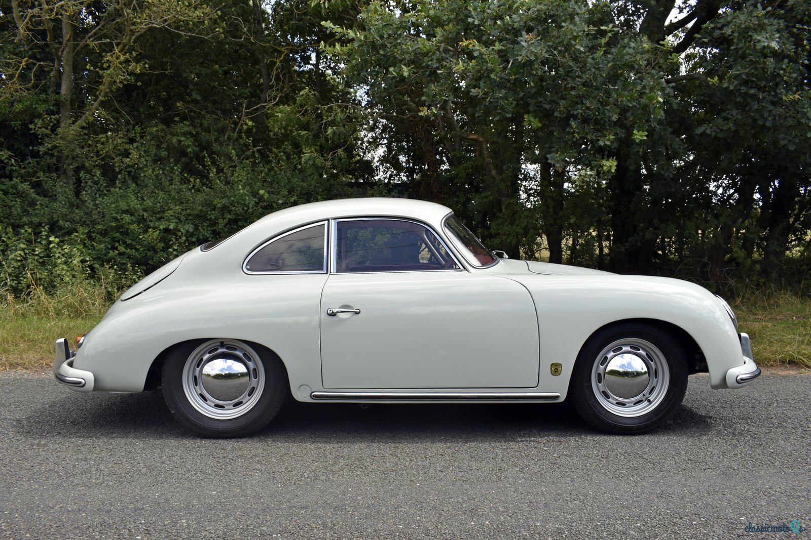 1957' Porsche 356 photo #2