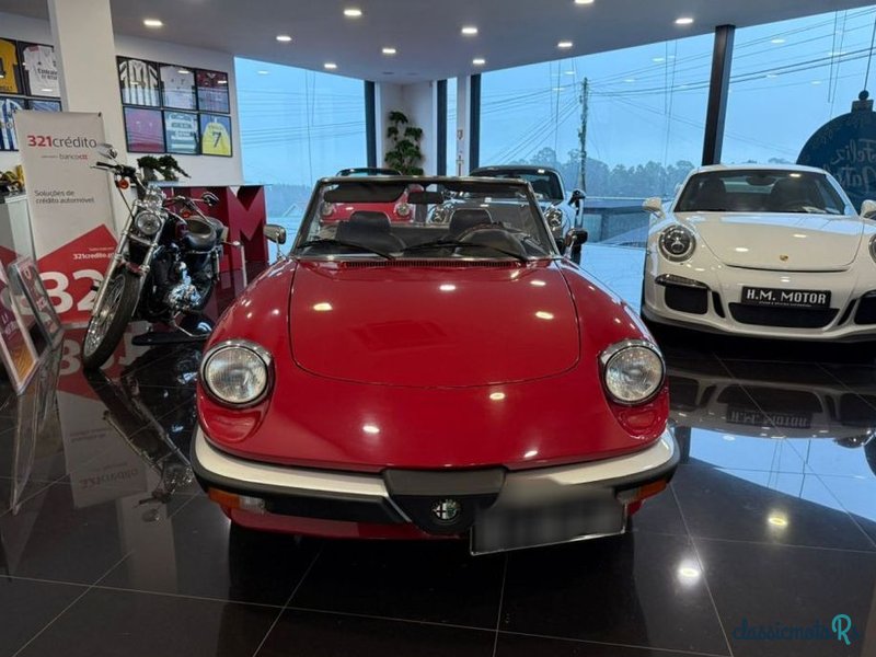 1988' Alfa Romeo Spider 1.6 photo #2