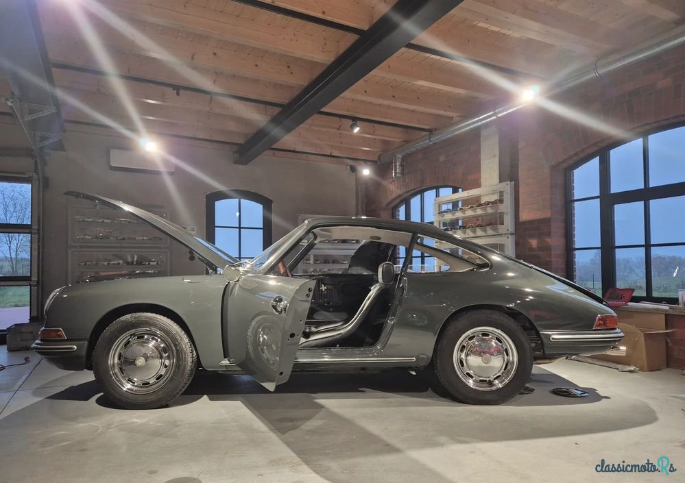 1965' Porsche 911 photo #6