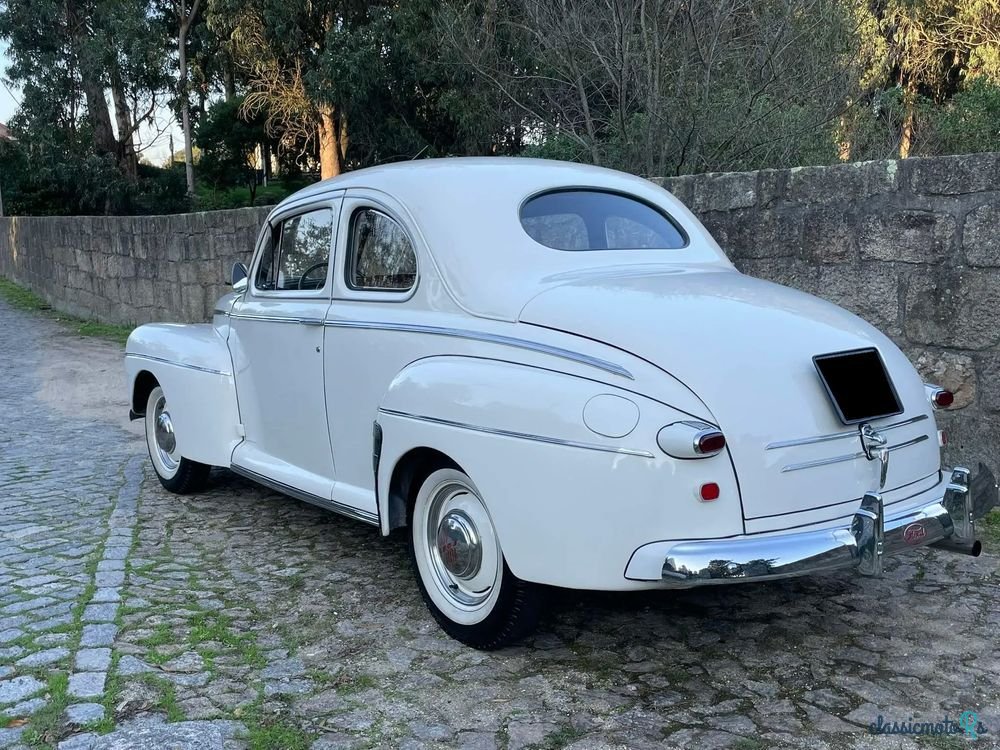 1948' Ford Super De Luxe Coupe V8 100Cv photo #6