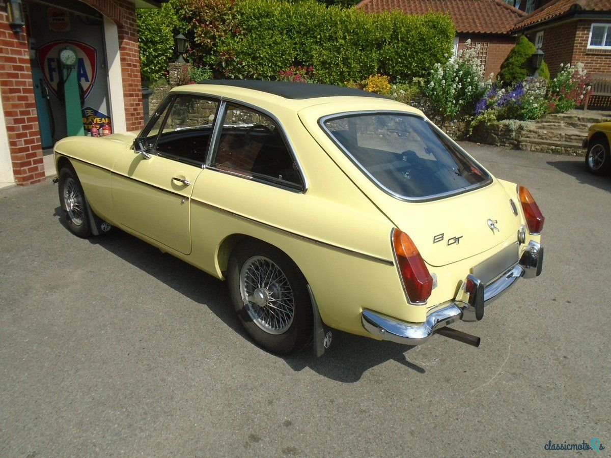 1972' MG MGB photo #4