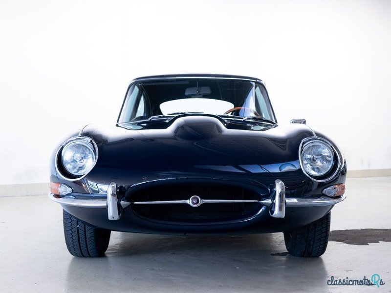 1967' Jaguar E-Type photo #2