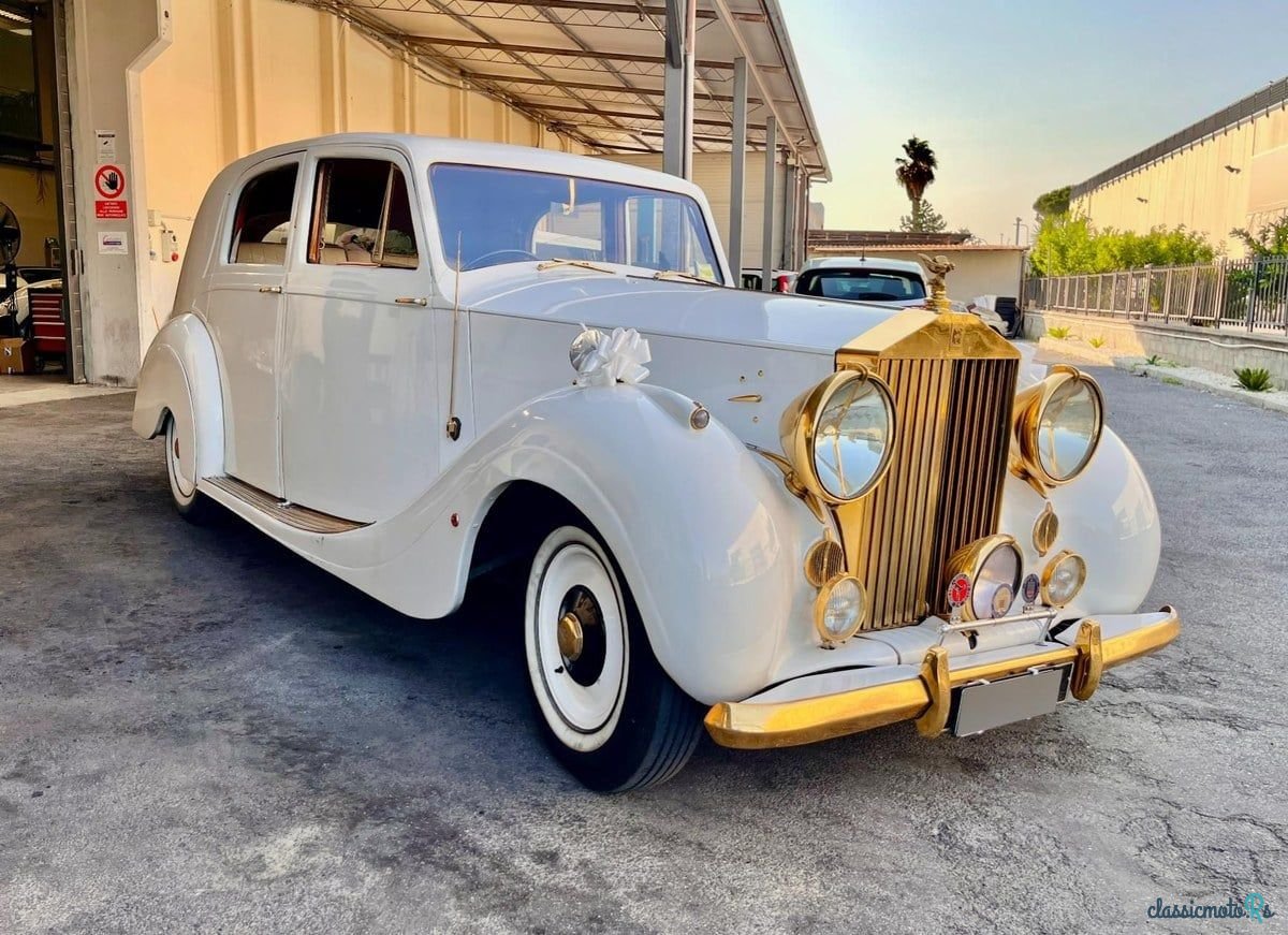 1947' Rolls-Royce Silver Wraith photo #3