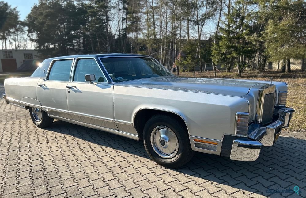 1977' Lincoln Continental photo #2