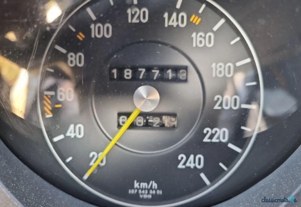 1979' Mercedes-Benz Slc photo #5