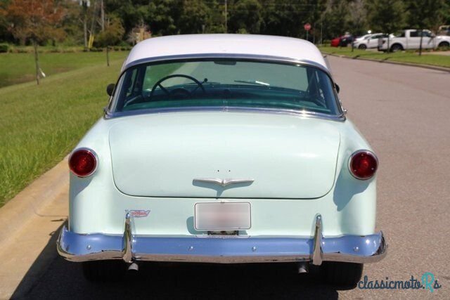 1953' Ford Crestline photo #4