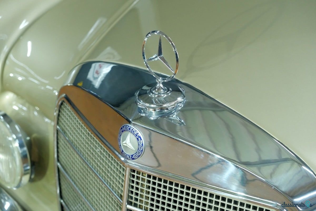 1968' Mercedes-Benz 280 photo #5