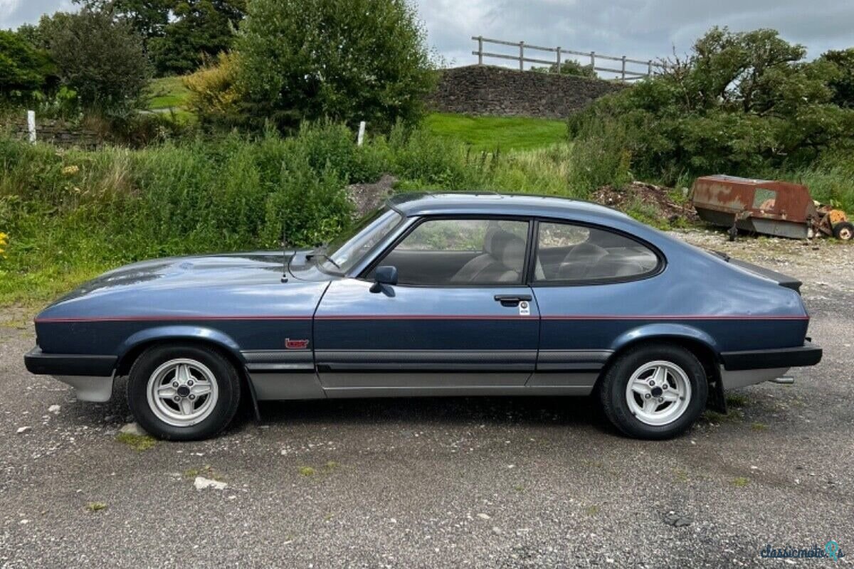 1984' Ford Capri photo #6