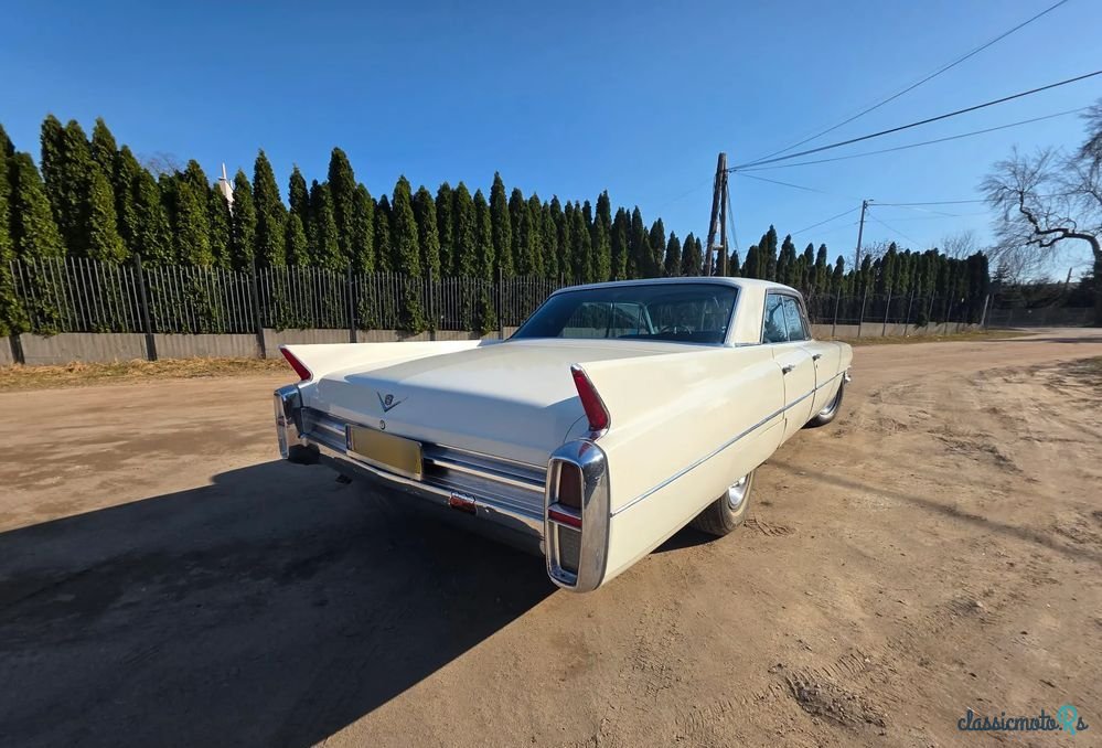 1963' Cadillac Deville photo #2