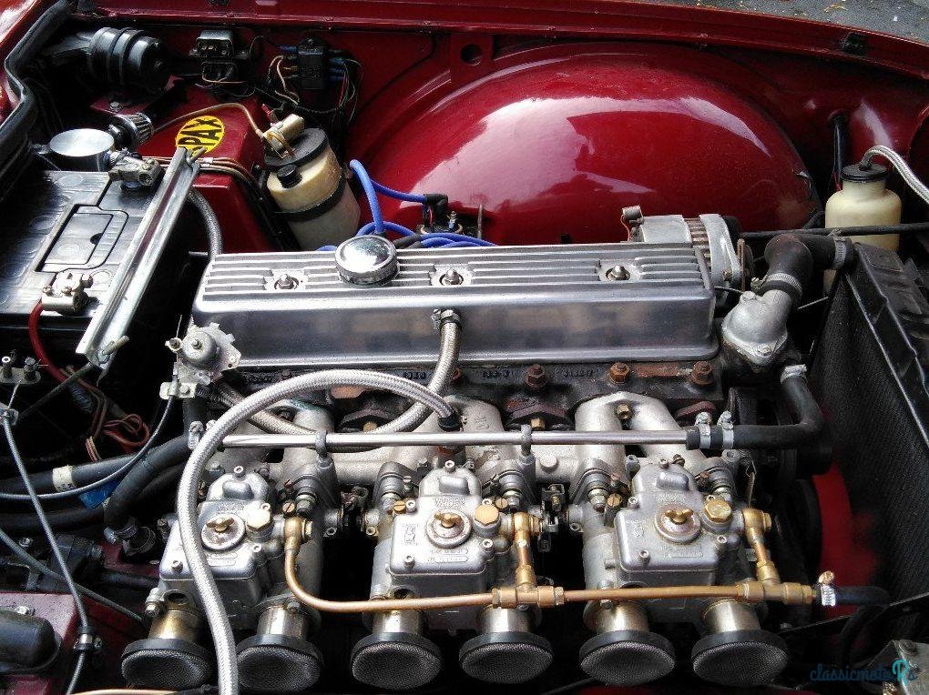 1974' Triumph TR6 photo #2