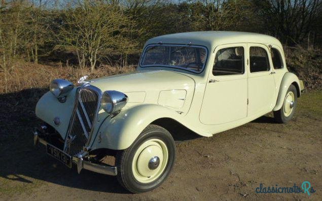 1936' Citroen Traction Avant 11A photo #4