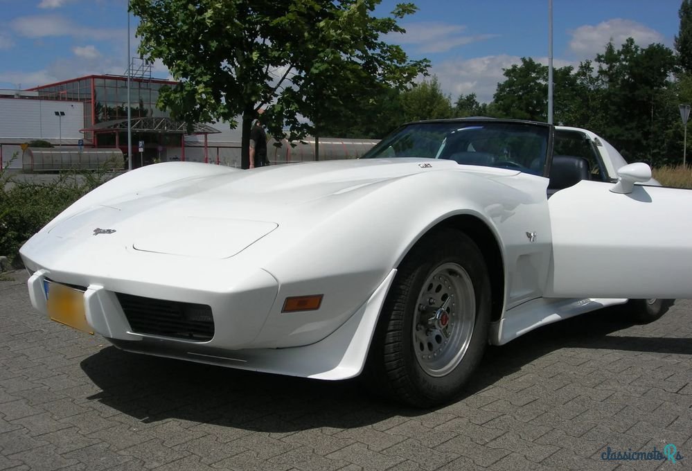 1977' Chevrolet Corvette photo #5