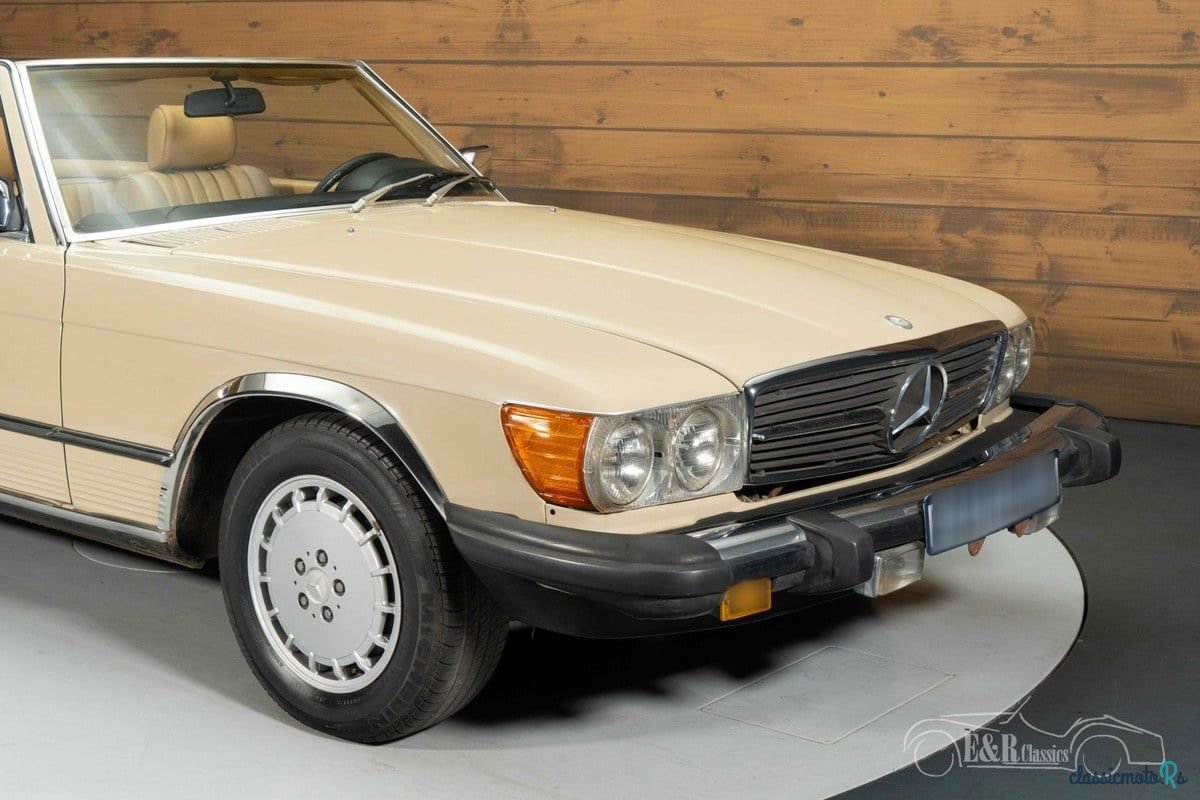 1983' Mercedes-Benz Sl Class photo #4