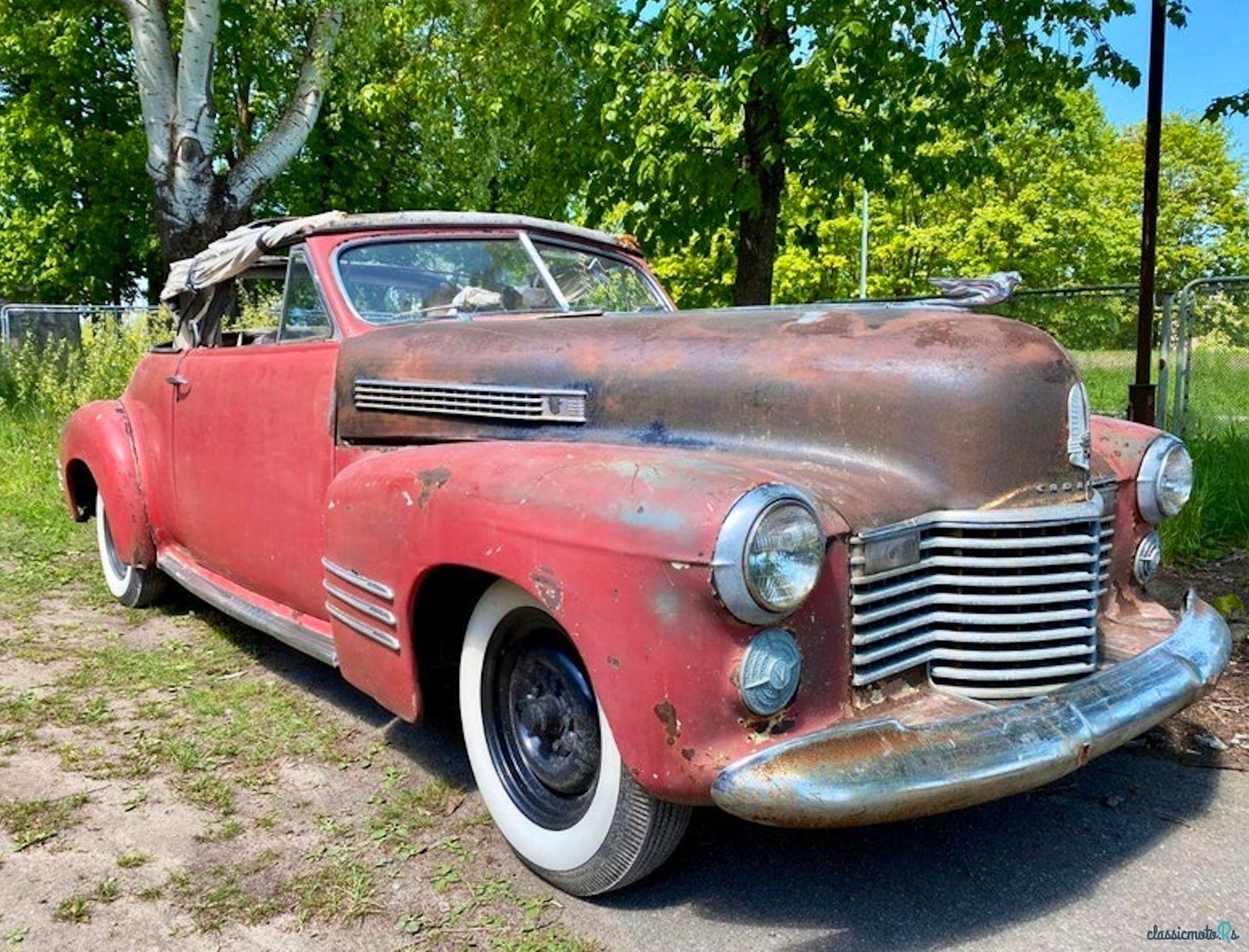 1941' Cadillac Series 62 photo #3