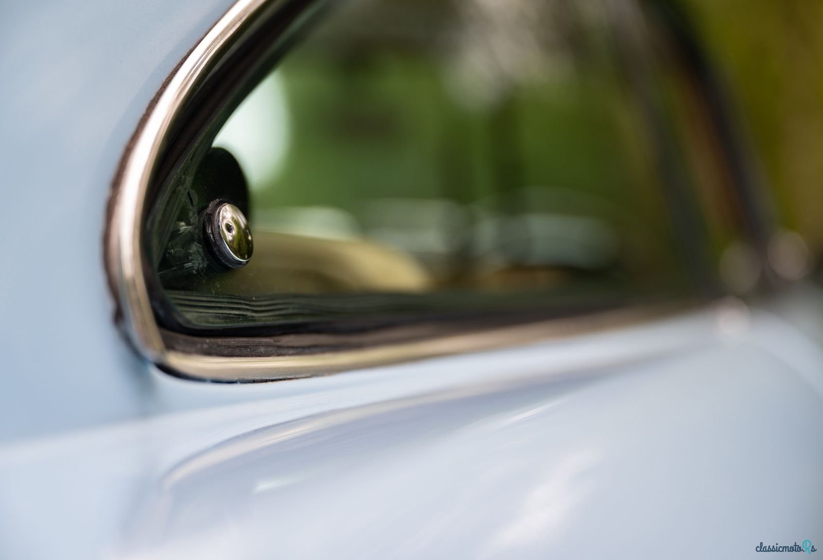 1958' Aston Martin DB4 photo #6