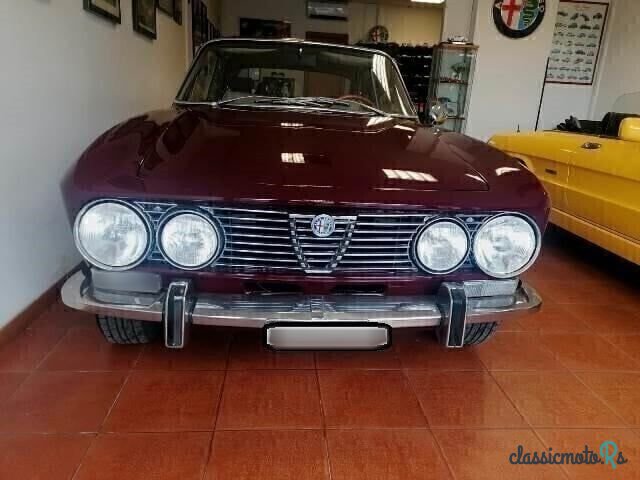 1973' Alfa Romeo GT photo #3