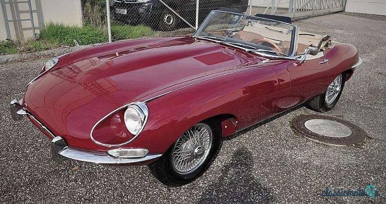 1968' Jaguar E-Type 4.2 1 Serie 1.5 photo #2