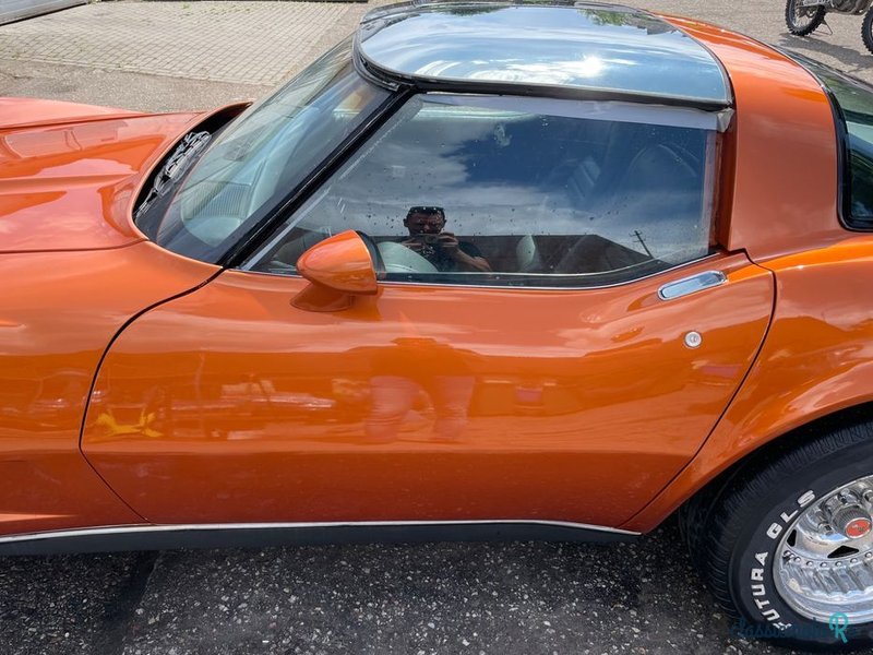 1980' Chevrolet Corvette photo #6