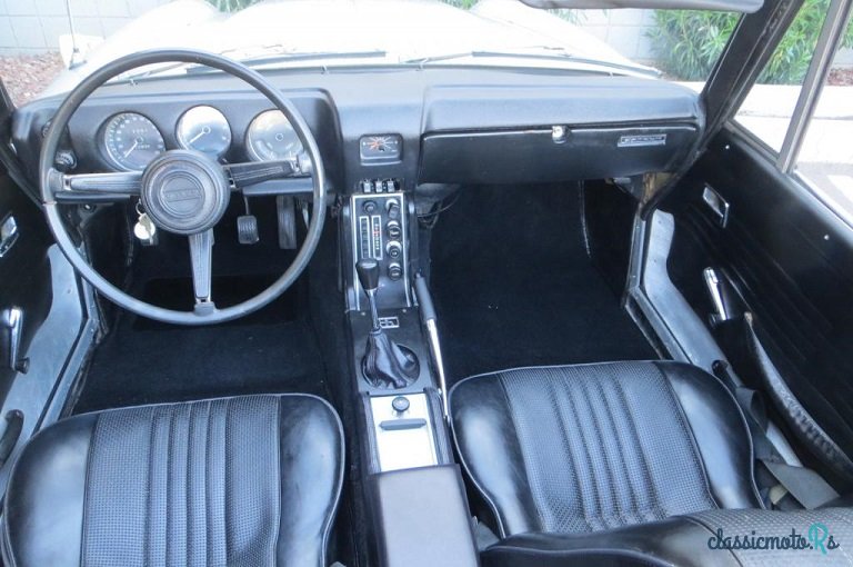 1969' Datsun 1600 photo #3