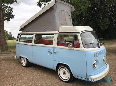 1976' Volkswagen Camper photo #5