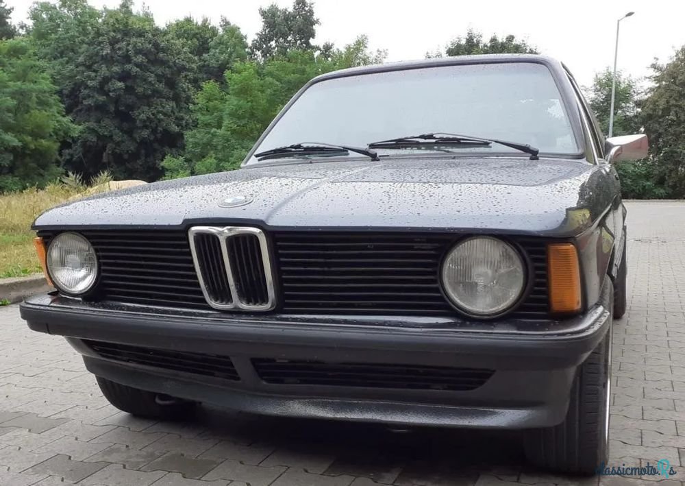 1980' BMW Seria 3 318I photo #1