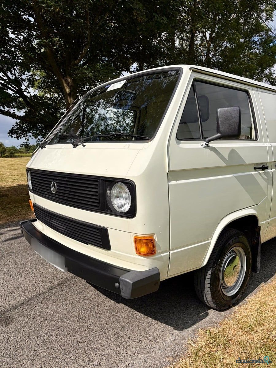 1983' Volkswagen Type 2 photo #5